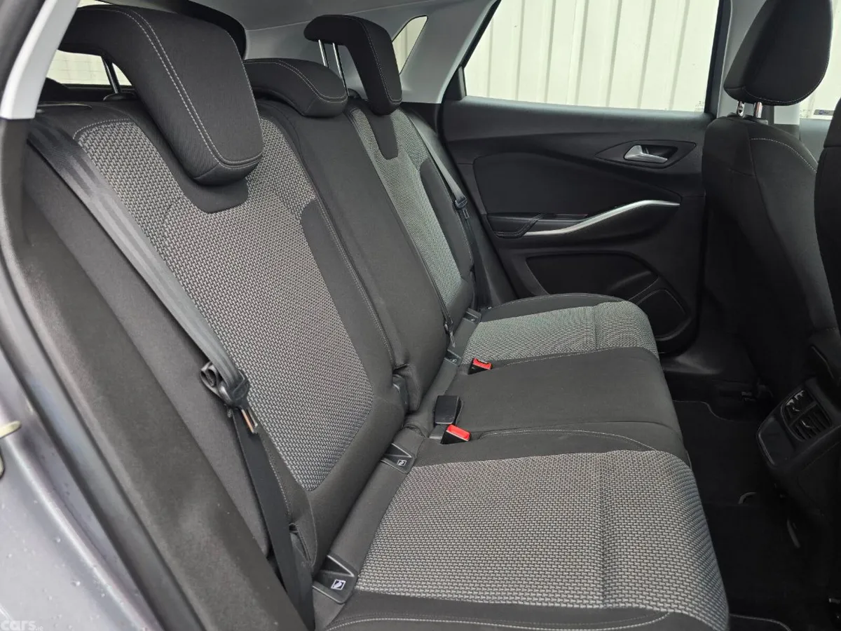 Opel Grandland X SUV, Diesel, 2019, Grey