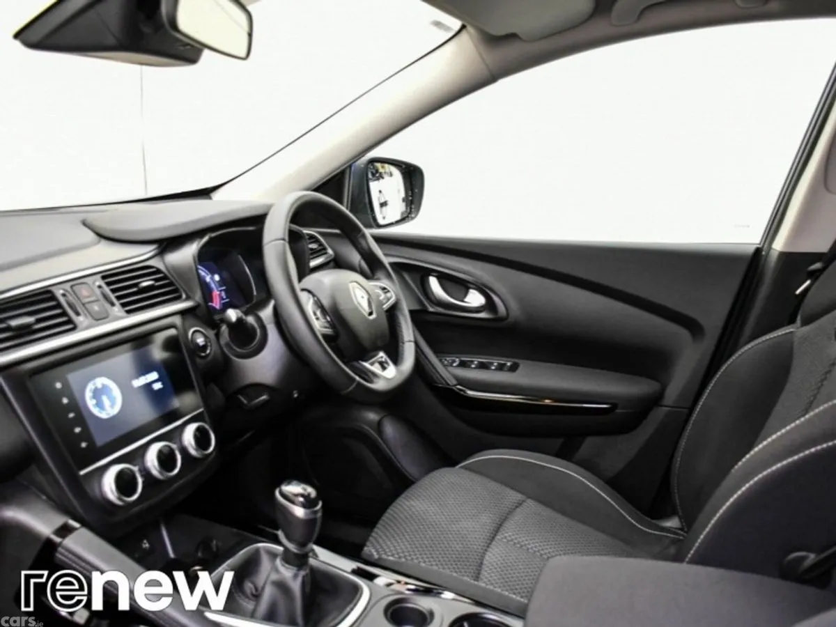 Renault Kadjar SUV, Petrol, 2022, Blue