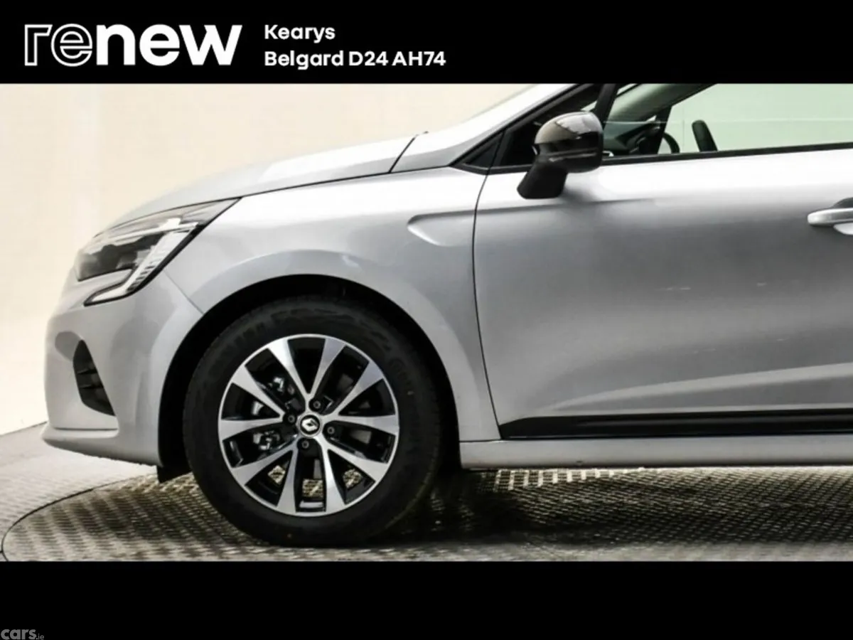 Renault Clio Hatchback, Petrol, 2023, Grey