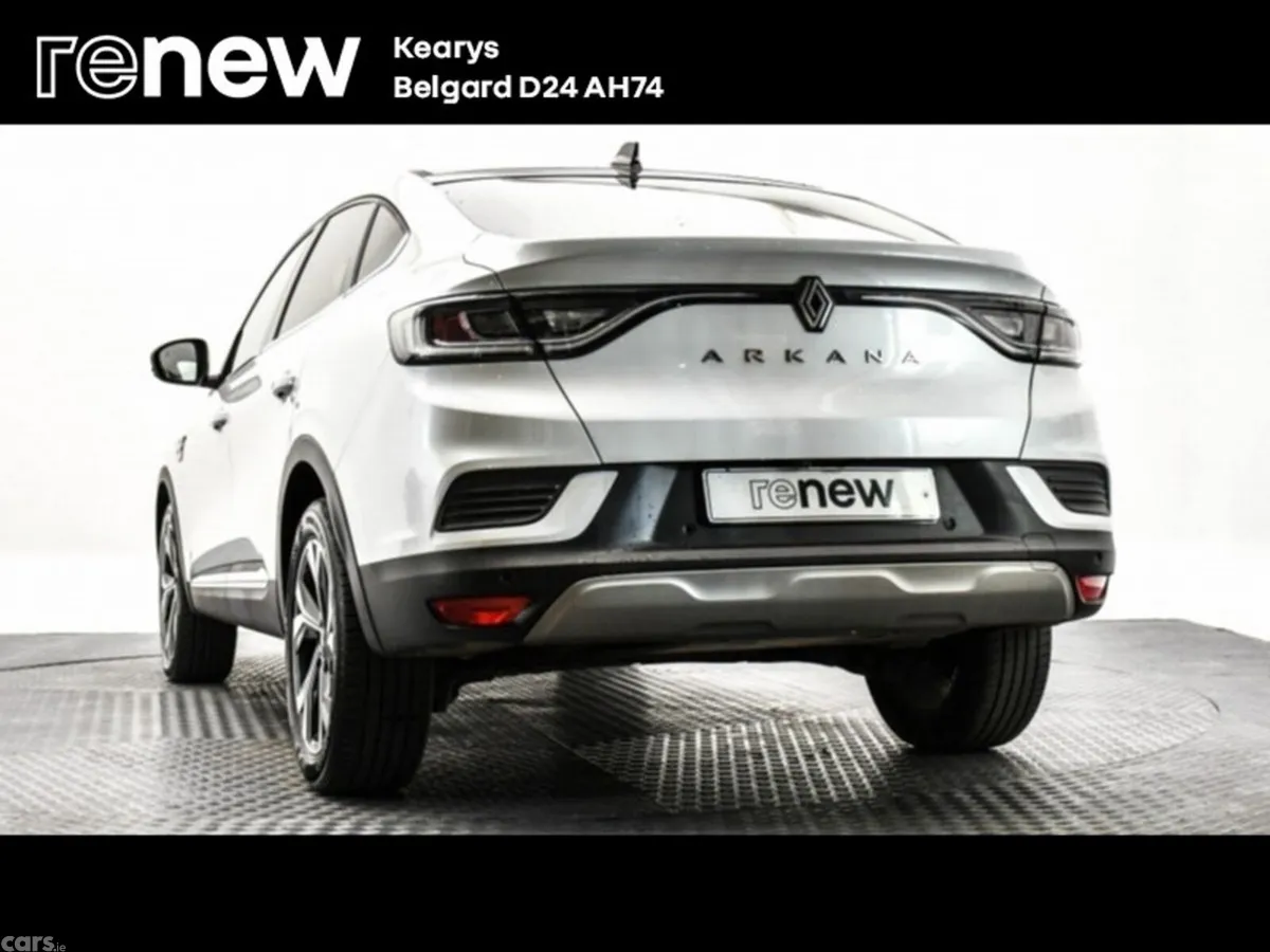 Renault Arkana Hatchback, Petrol Hybrid, 2024, White