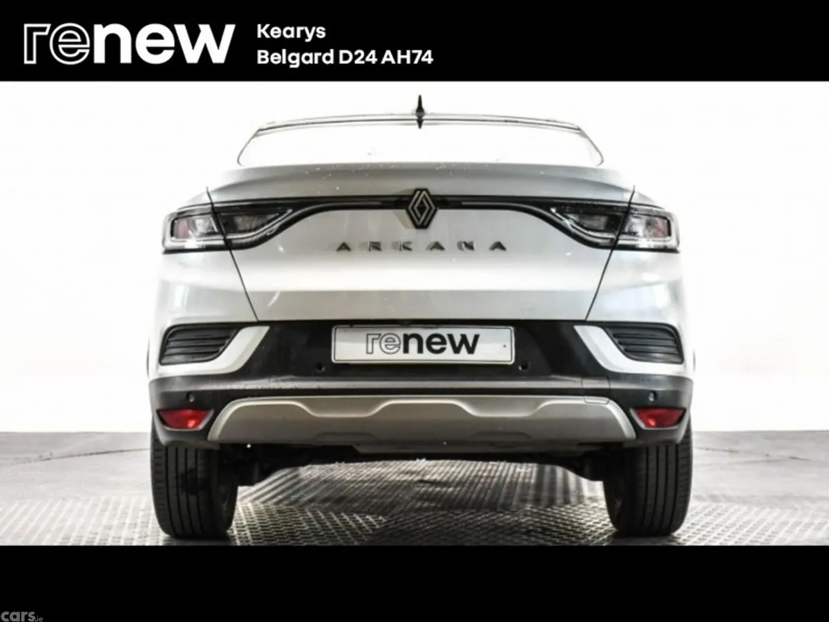 Renault Arkana Hatchback, Petrol Hybrid, 2024, White