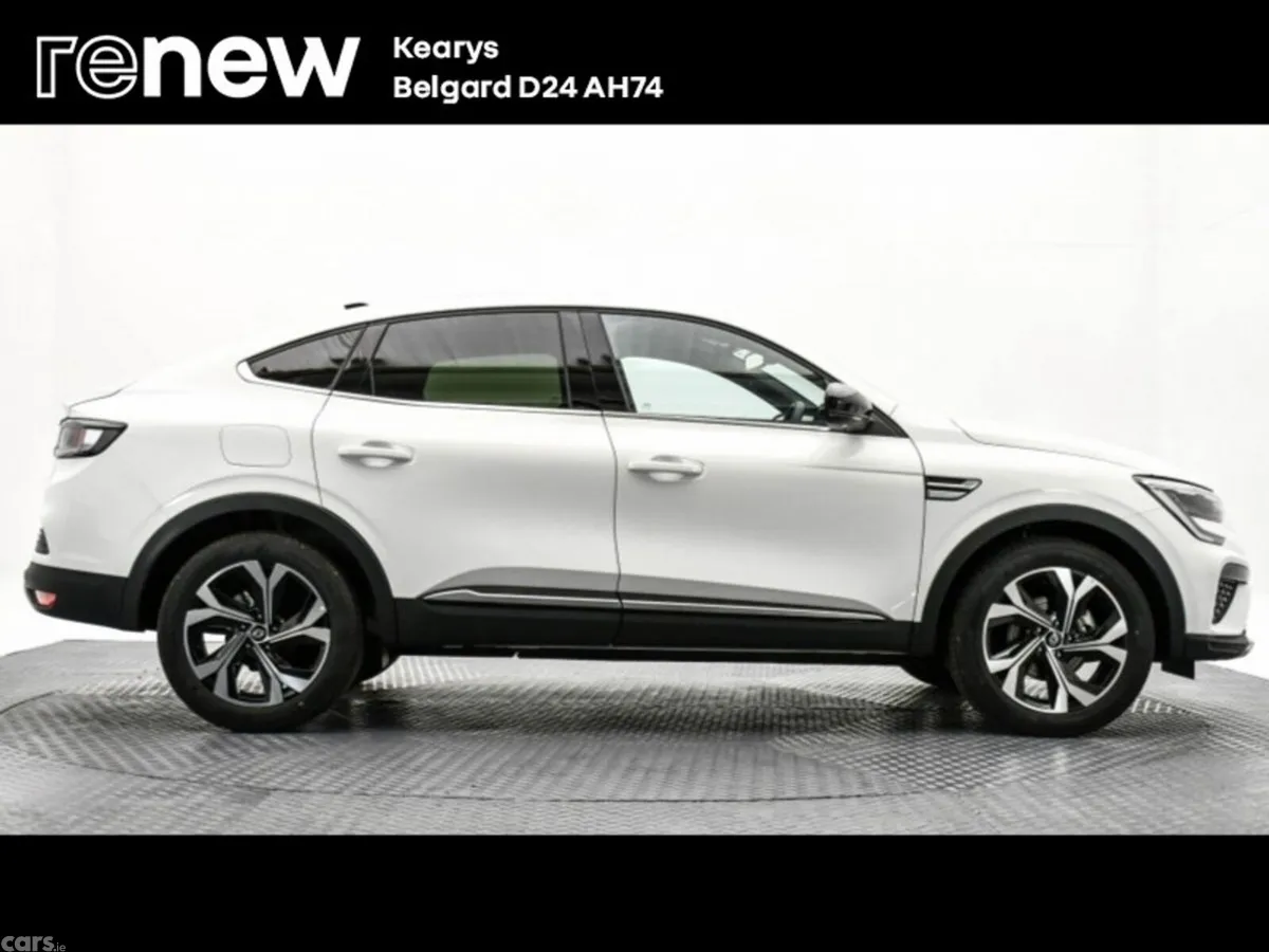 Renault Arkana Hatchback, Petrol Hybrid, 2024, White