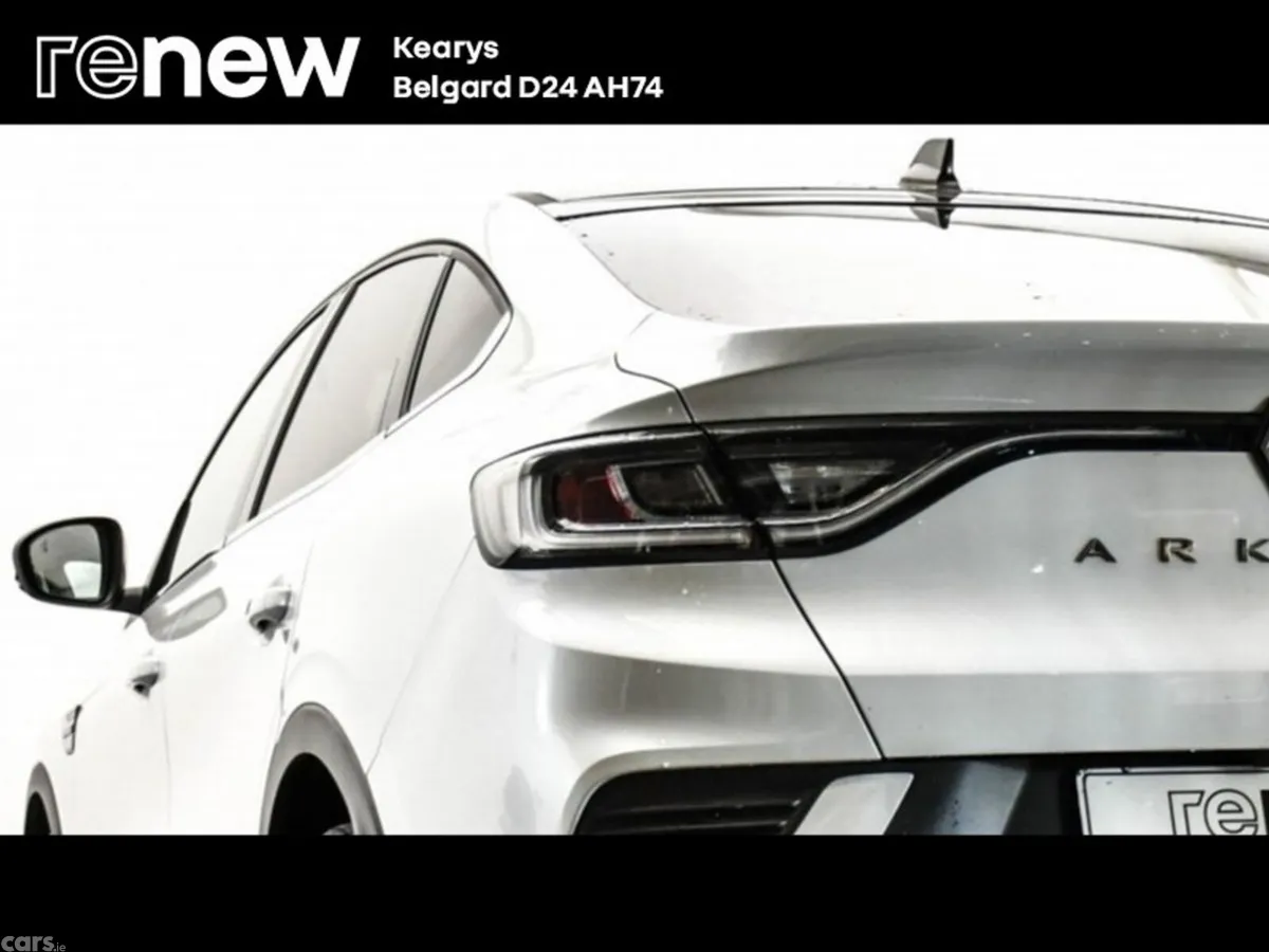 Renault Arkana Hatchback, Petrol Hybrid, 2024, White