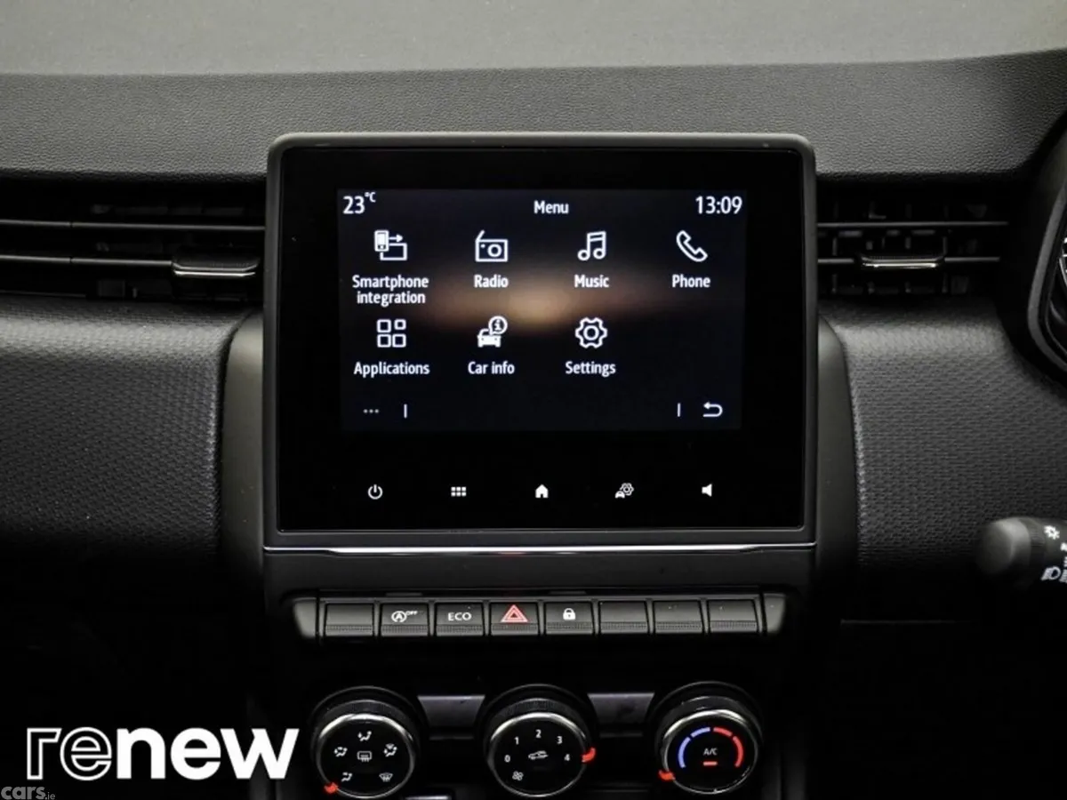 Renault Clio Hatchback, Petrol, 2023, Grey