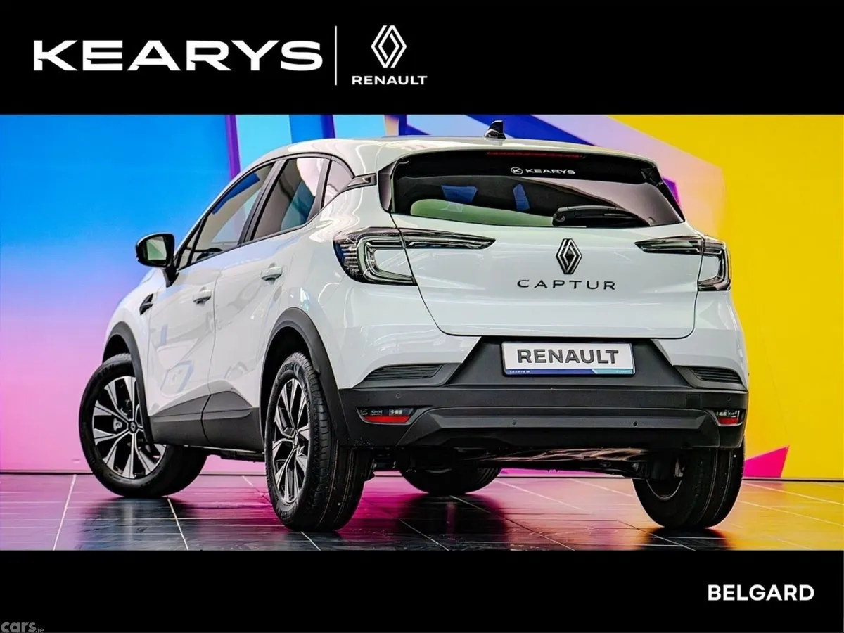 Renault Captur Hatchback, Petrol, 2026, White