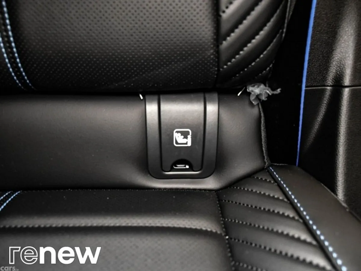 Renault Arkana Hatchback, Petrol, 2024, Blue