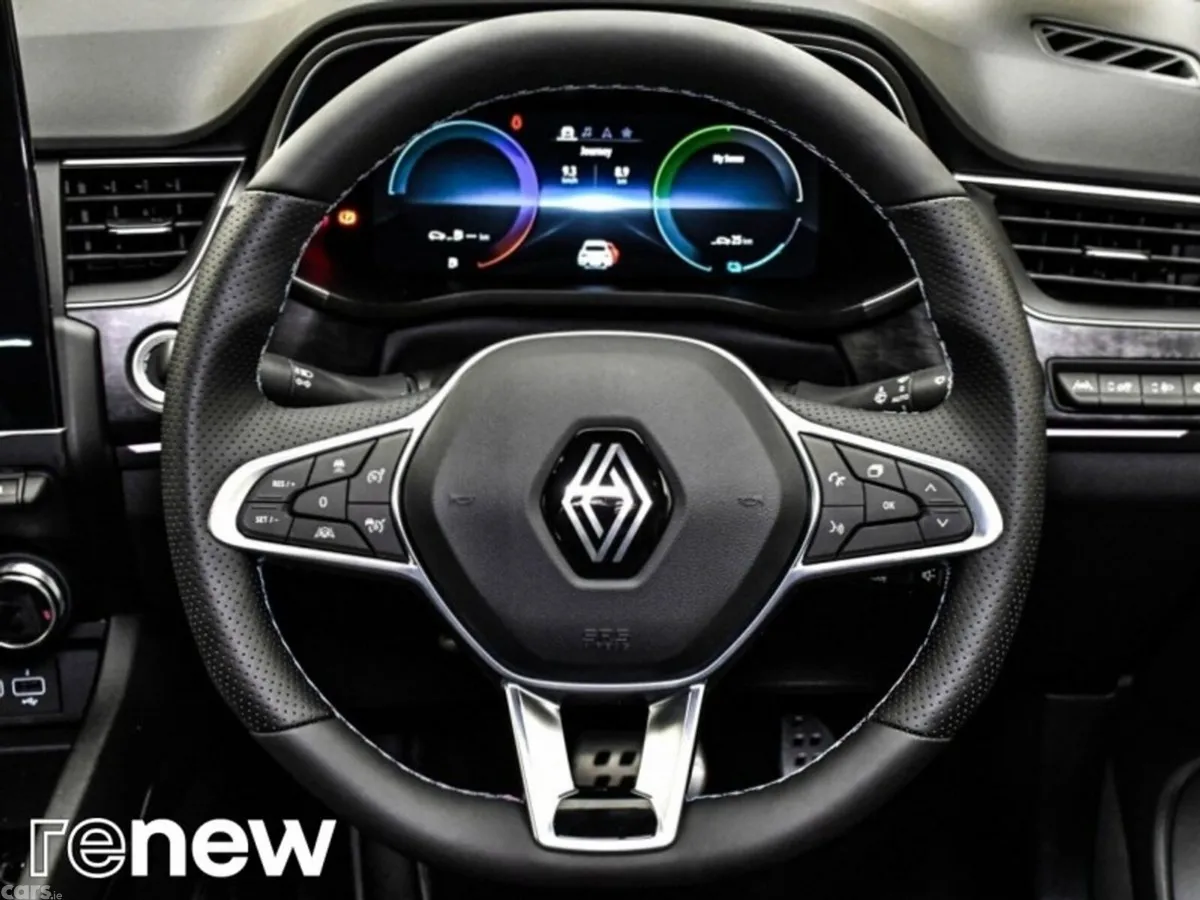 Renault Arkana Hatchback, Petrol, 2024, Blue