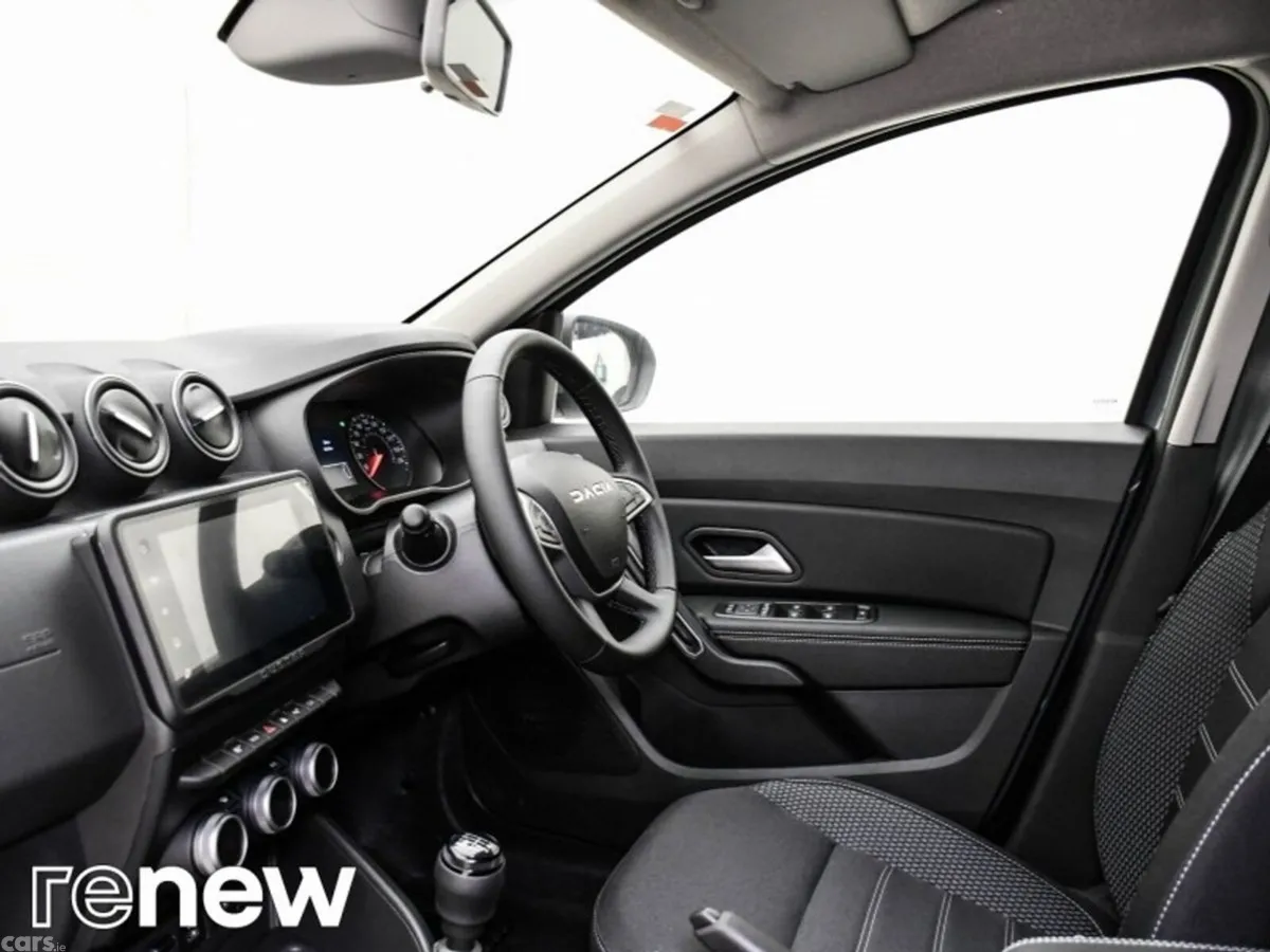 Dacia Duster SUV, Diesel, 2023, Grey
