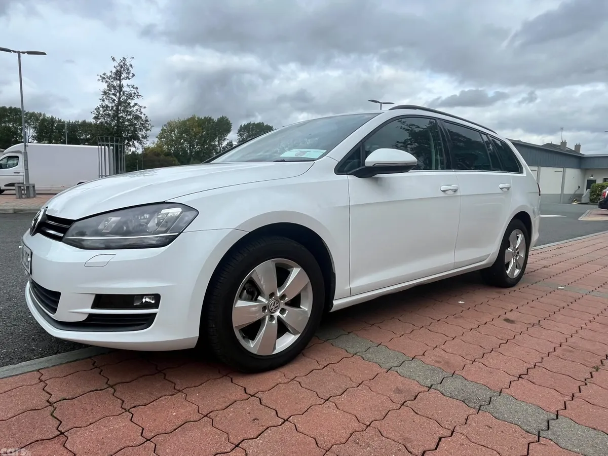 Volkswagen Golf Estate, Petrol, 2014, White