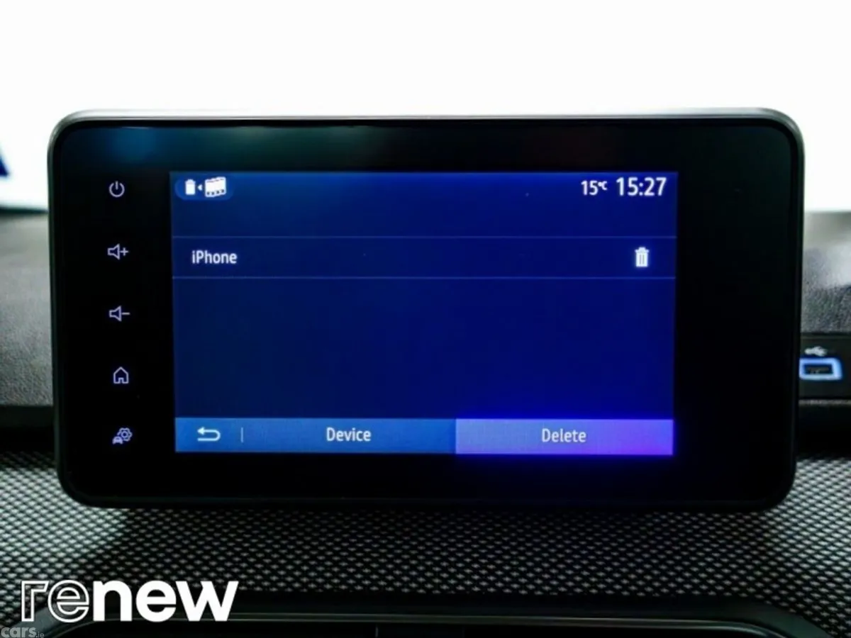 Dacia Jogger MPV, Petrol, 2022, Brown