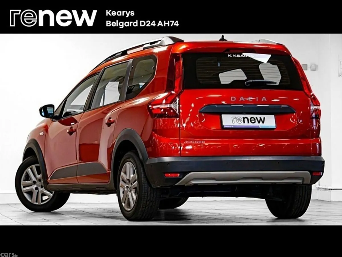 Dacia Jogger MPV, Petrol, 2022, Brown
