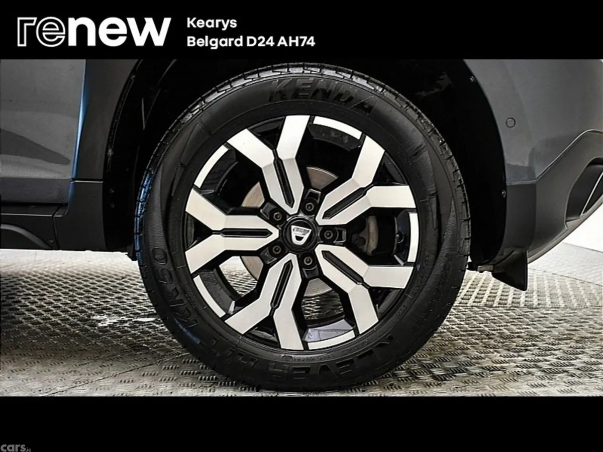 Dacia Duster SUV, Petrol, 2022, Grey