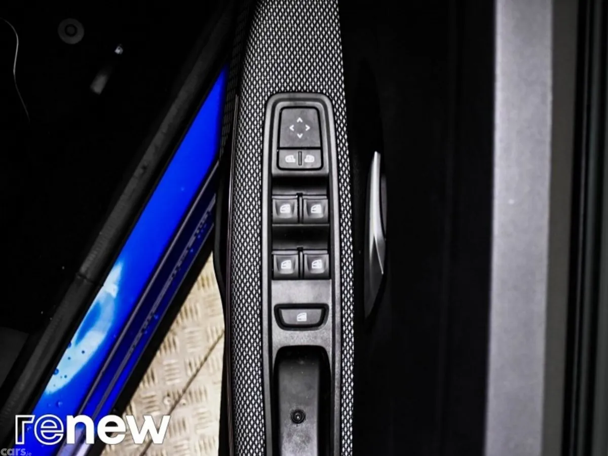Dacia Sandero Stepway Hatchback, Petrol, 2024, Blue
