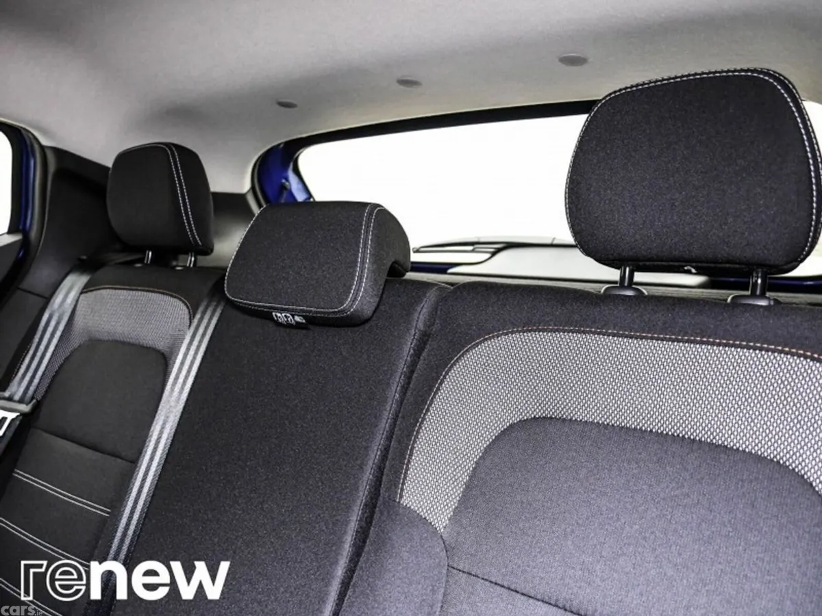 Dacia Sandero Stepway Hatchback, Petrol, 2024, Blue