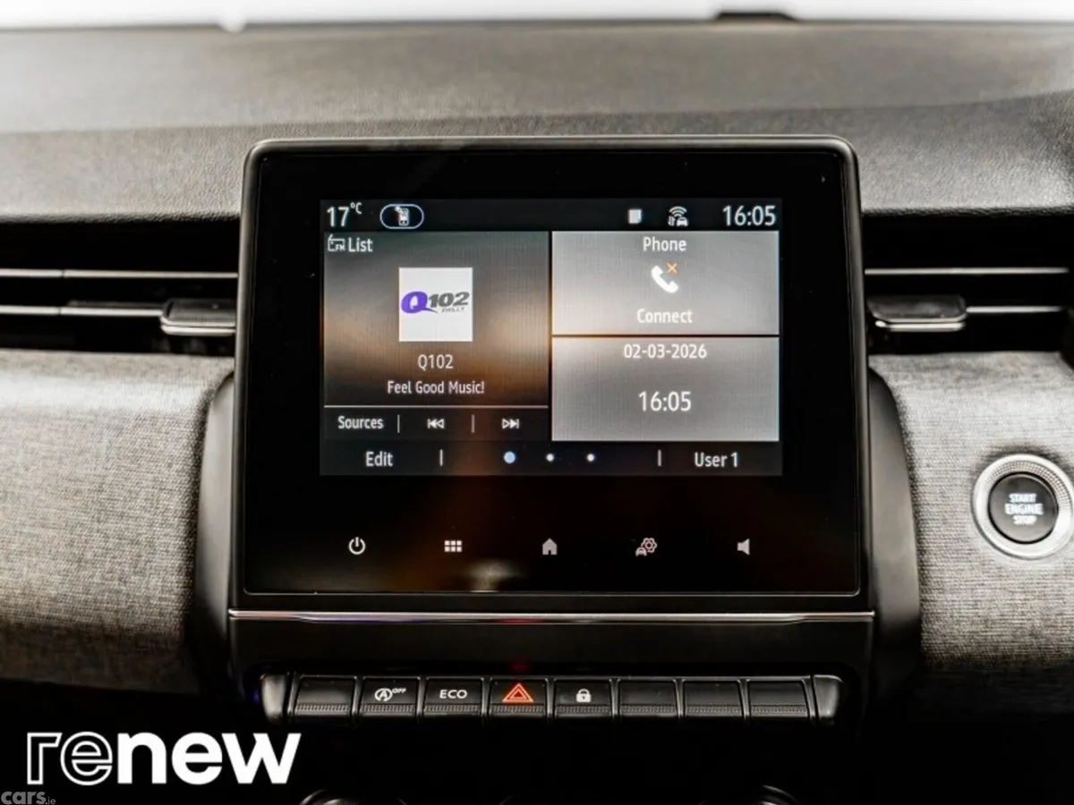 Renault Clio Hatchback, Petrol, 2023, Black