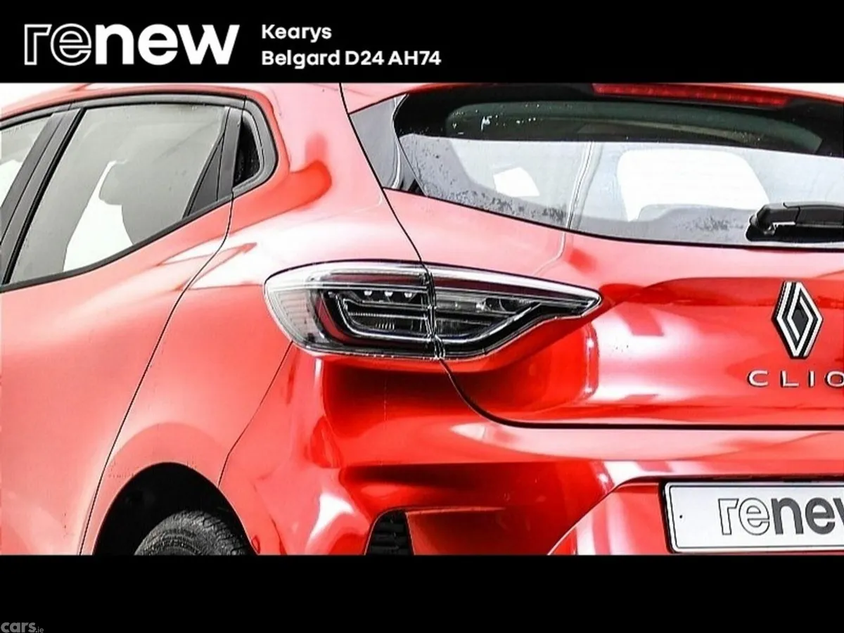 Renault Clio Hatchback, Petrol, 2025, Red