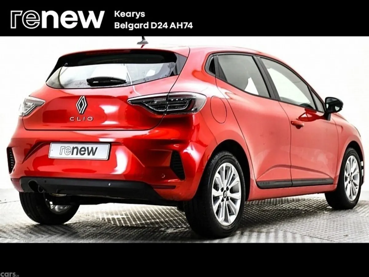 Renault Clio Hatchback, Petrol, 2025, Red