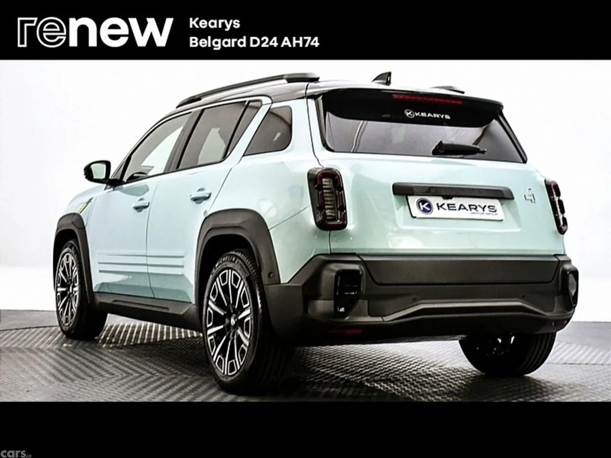 Renault 4 Hatchback, Electric, 2026, Green