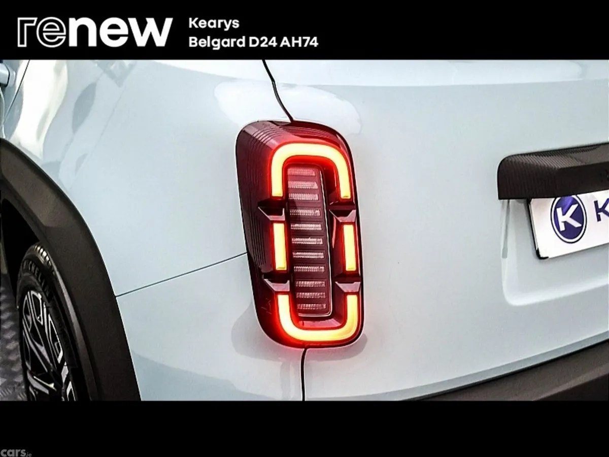 Renault 4 Hatchback, Electric, 2026, Green