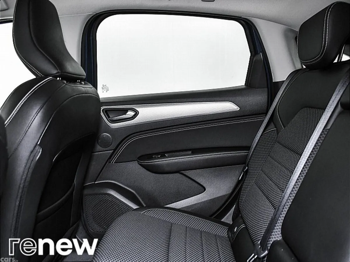 Renault Arkana Hatchback, Petrol, 2024, Blue