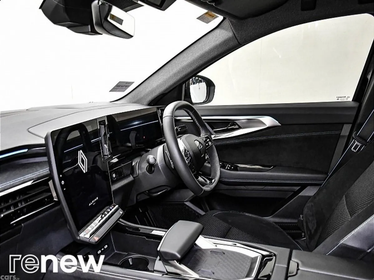 Renault Austral SUV, Petrol, 2023, Black