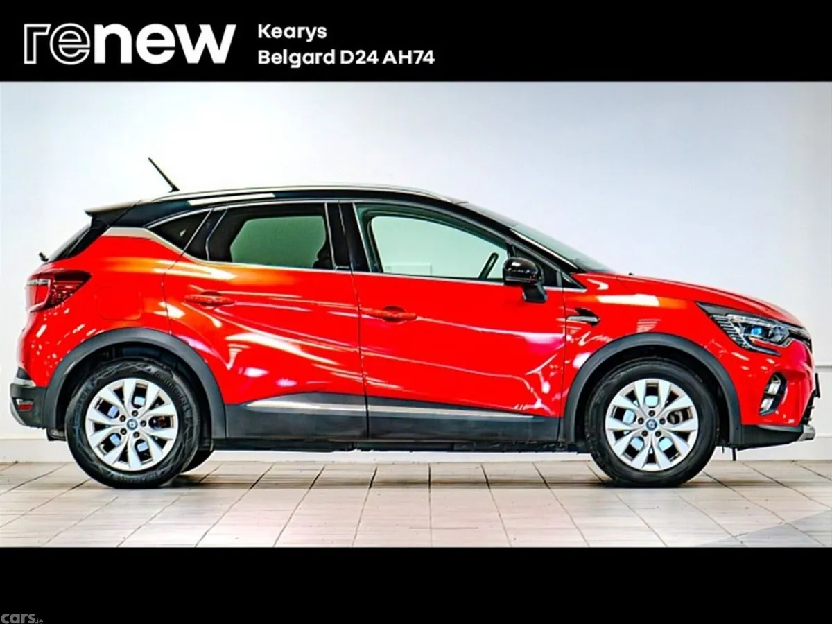 Renault Captur Hatchback, Petrol Plug-in Hybrid, 2021, Red