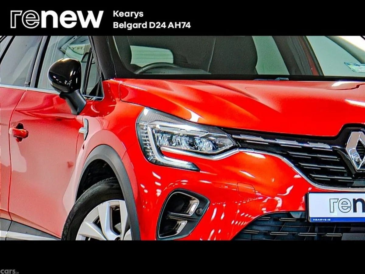 Renault Captur Hatchback, Petrol Plug-in Hybrid, 2021, Red