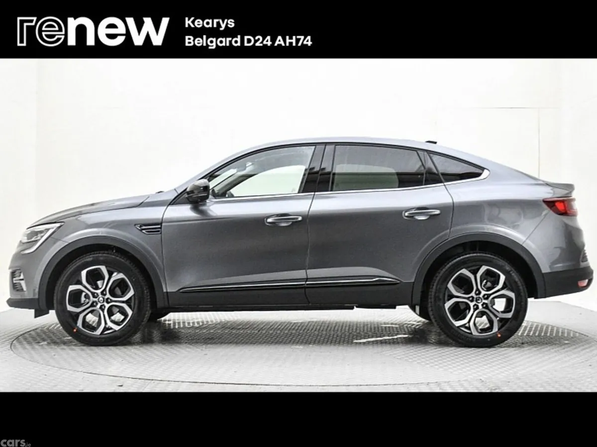 Renault Arkana Hatchback, Petrol, 2023, Grey