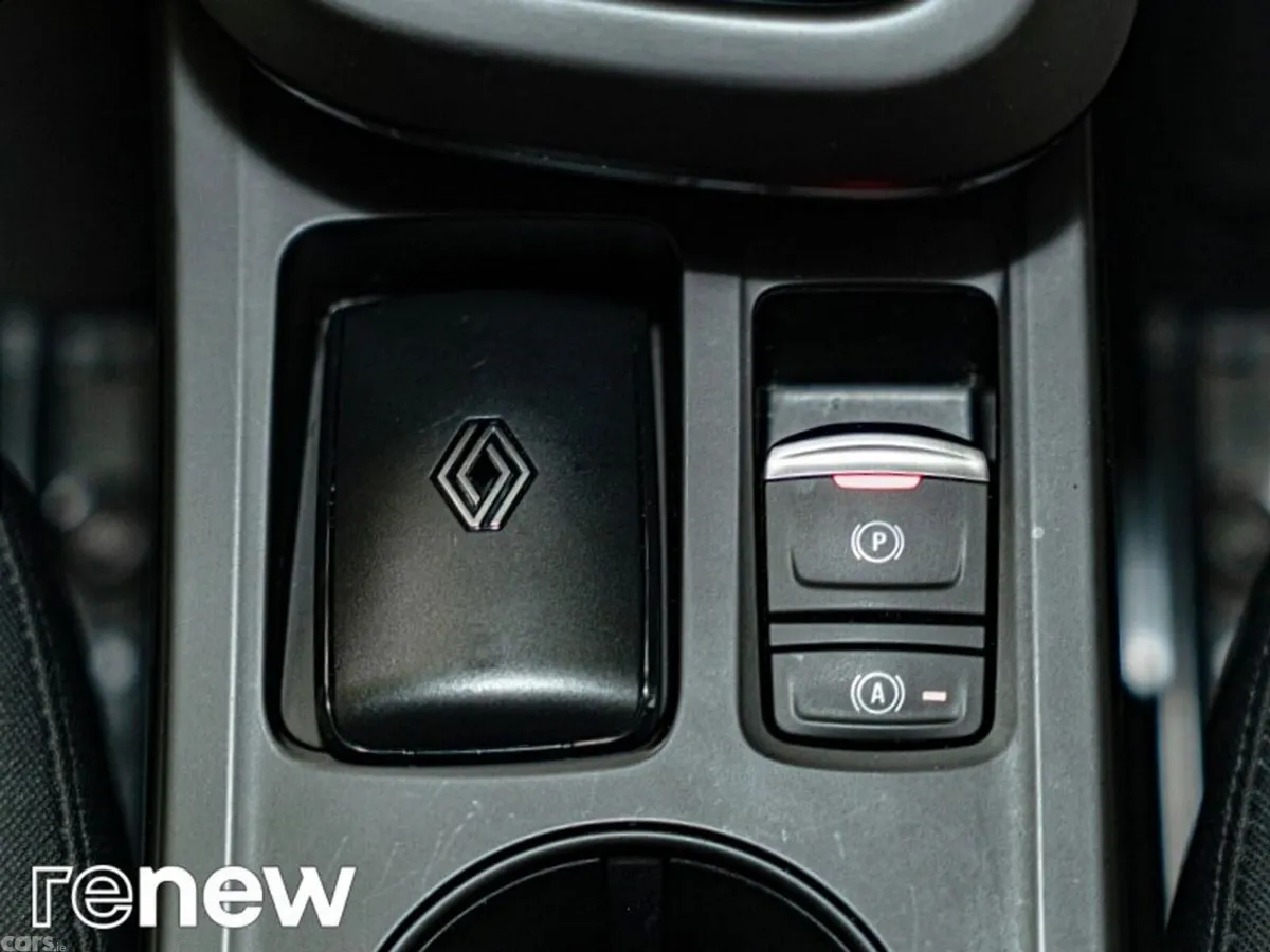 Renault Arkana Hatchback, Petrol, 2024, Black