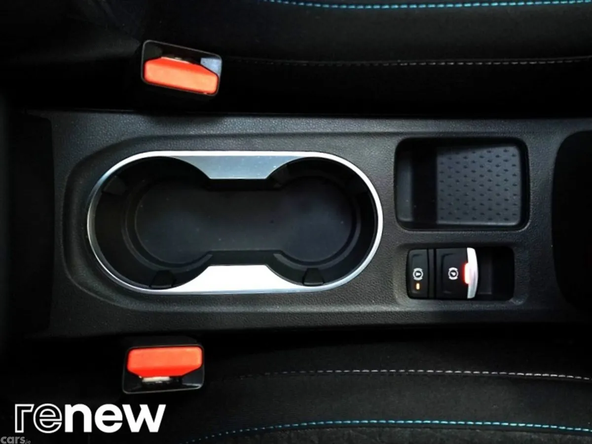 Renault Captur Hatchback, Petrol, 2025, Black