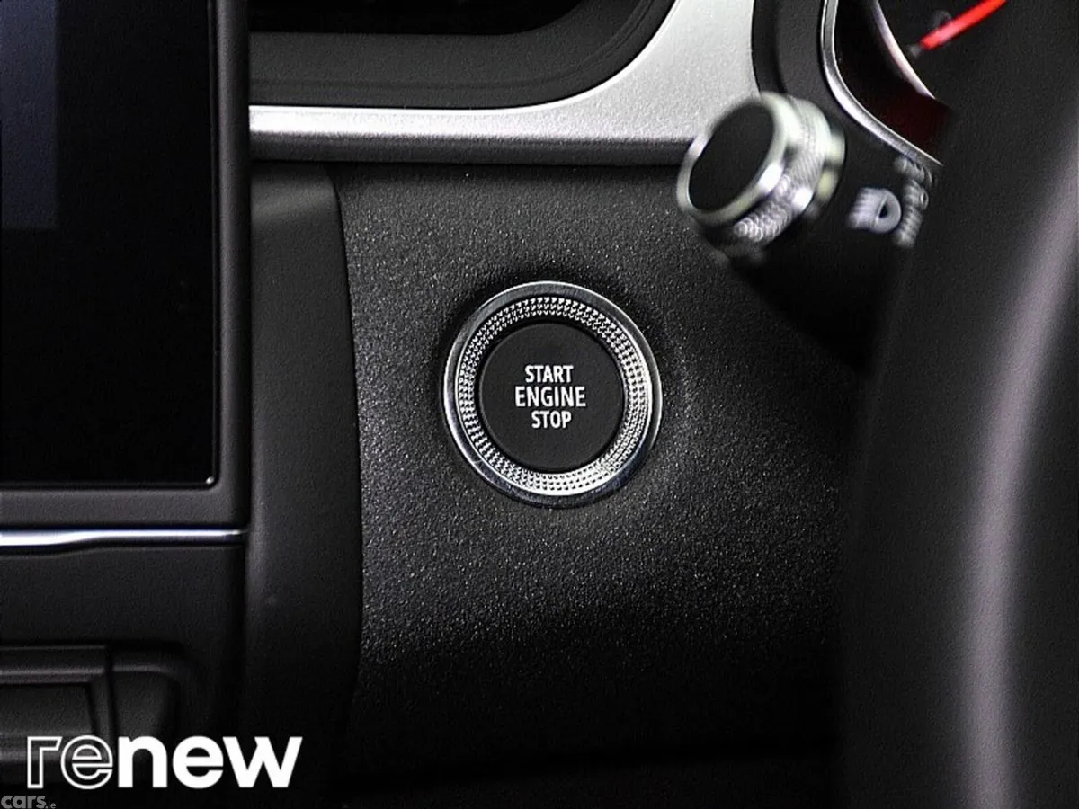 Renault Captur Hatchback, Petrol, 2021, Blue