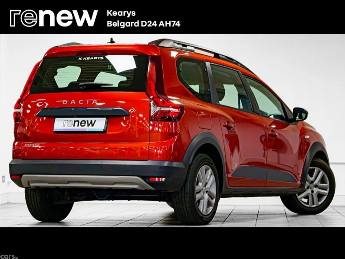 Dacia Jogger MPV, Petrol, 2023, Brown
