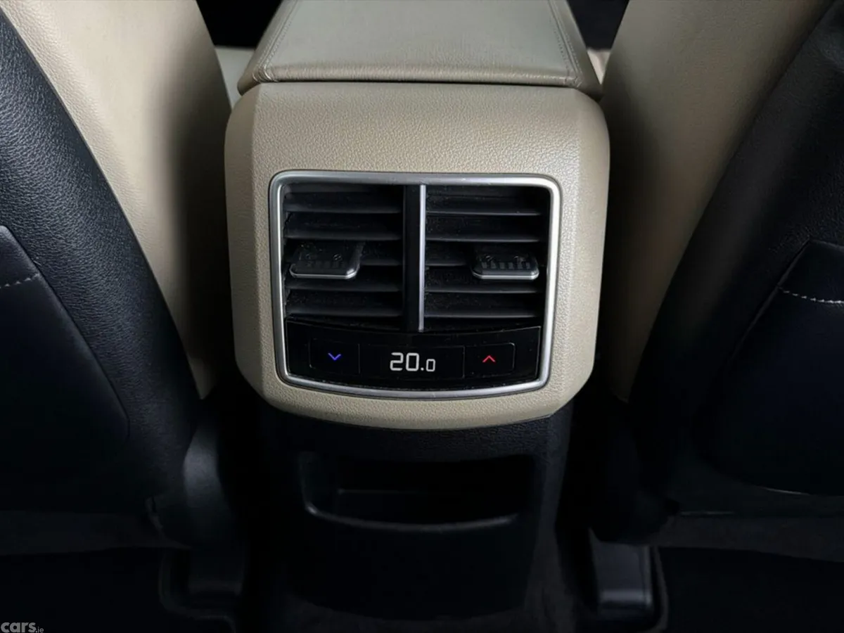 Kia Sportage SUV, Petrol Plug-in Hybrid, 2023, Grey