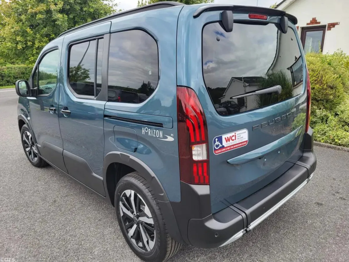 Peugeot Rifter MPV, Diesel, 2026, Blue