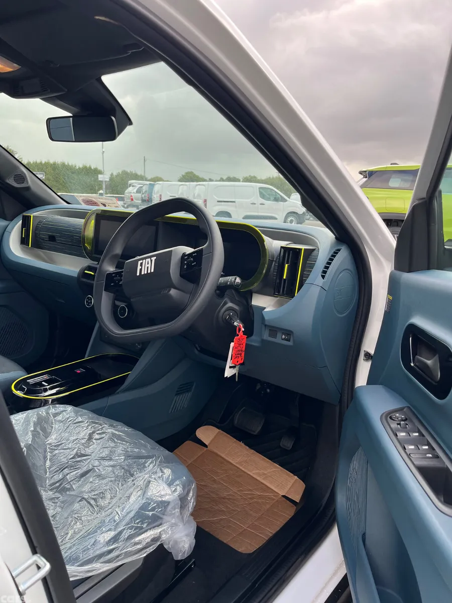 Fiat Panda Hatchback, Electric, 2026, White