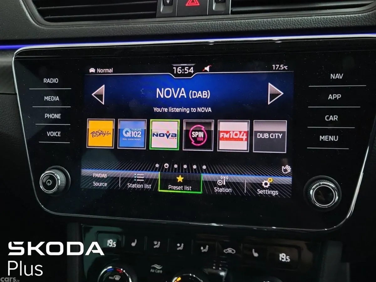 Skoda Superb Saloon, Diesel, 2024, Red