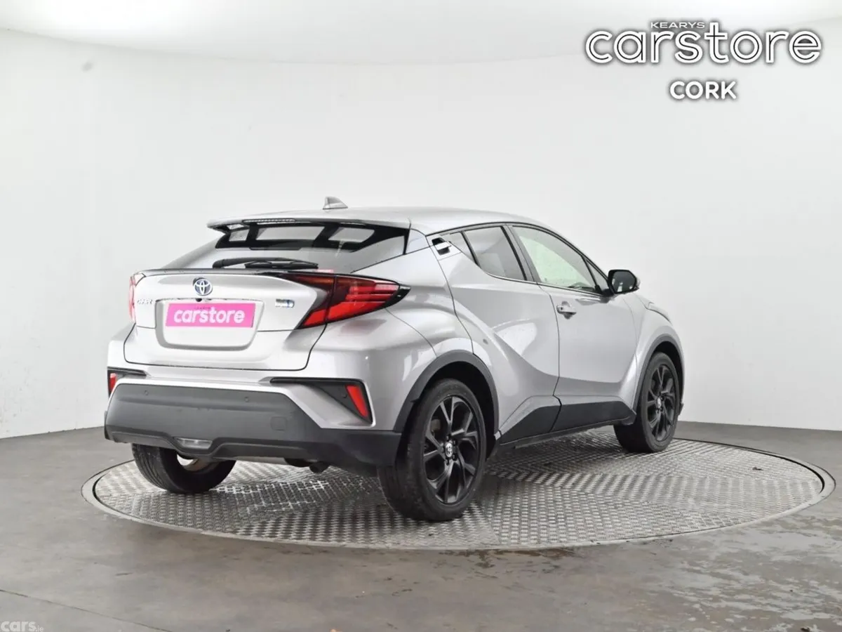 Toyota C-HR SUV, Petrol Hybrid, 2022, Silver