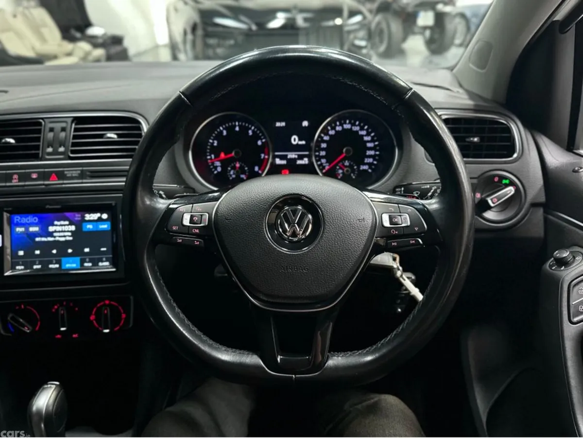 Volkswagen Polo Hatchback, Petrol, 2016, White