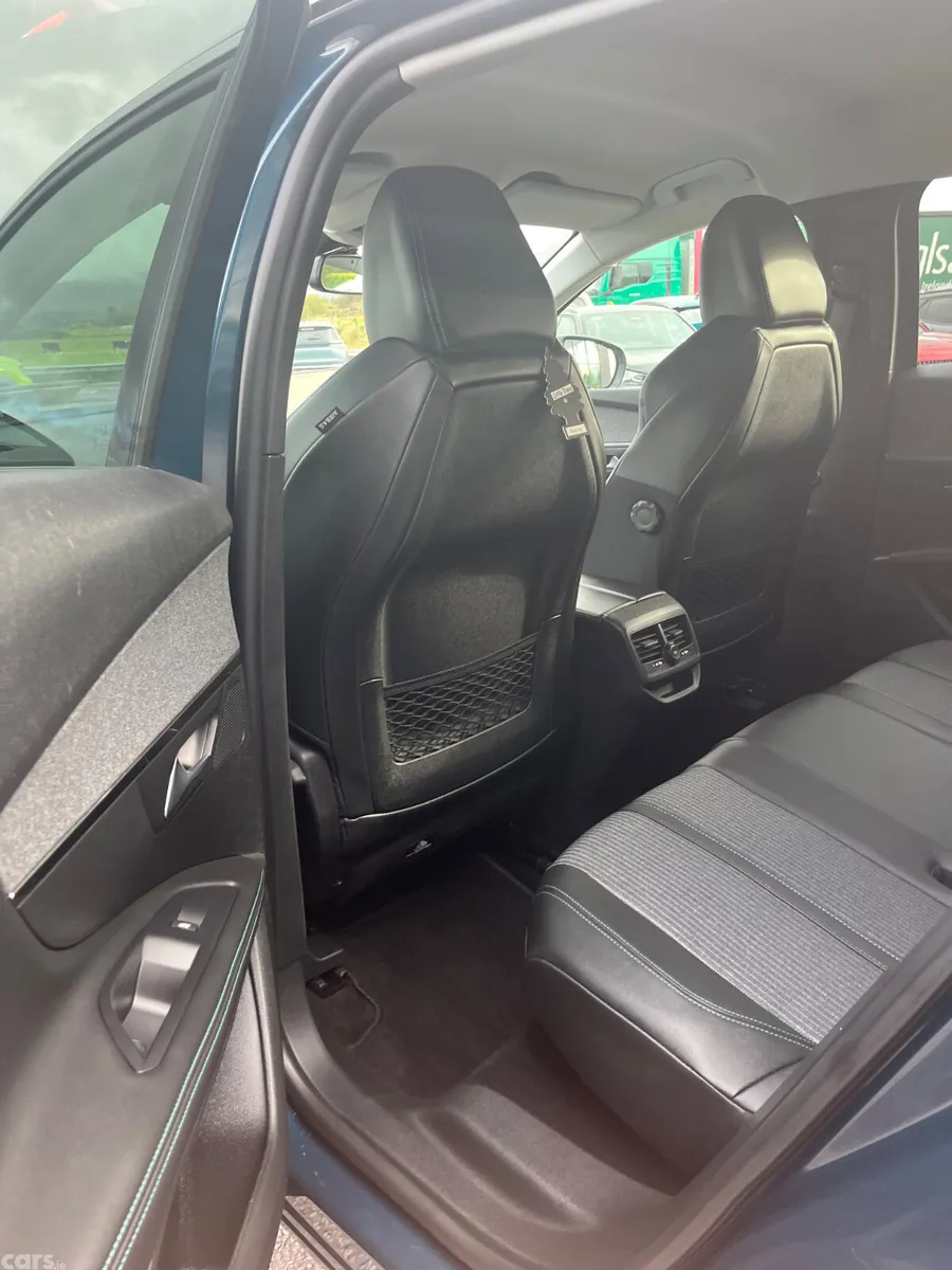 Peugeot 3008 MPV, Diesel, 2022, Blue