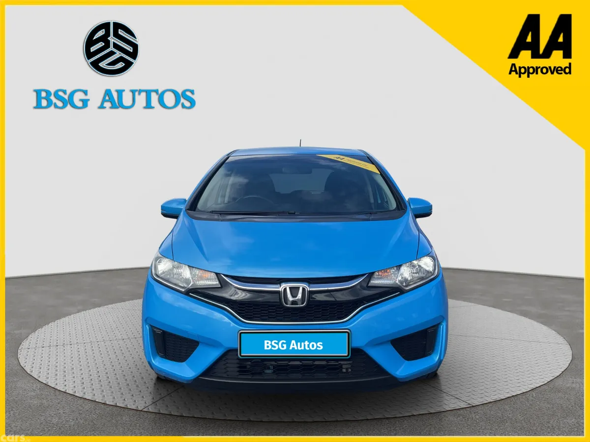 Honda Fit Hatchback, Petrol Hybrid, 2015, Blue