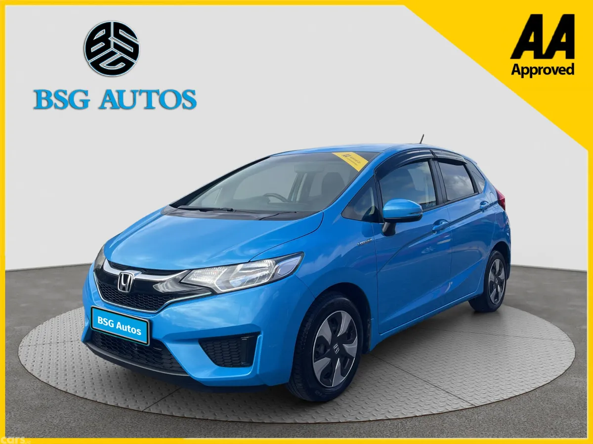 Honda Fit Hatchback, Petrol Hybrid, 2015, Blue