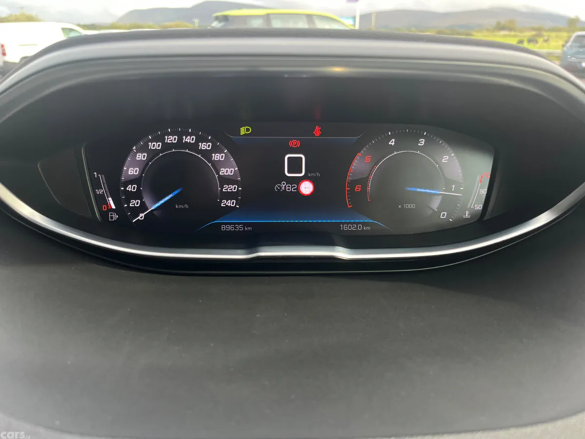 Peugeot 3008 MPV, Diesel, 2022, Blue