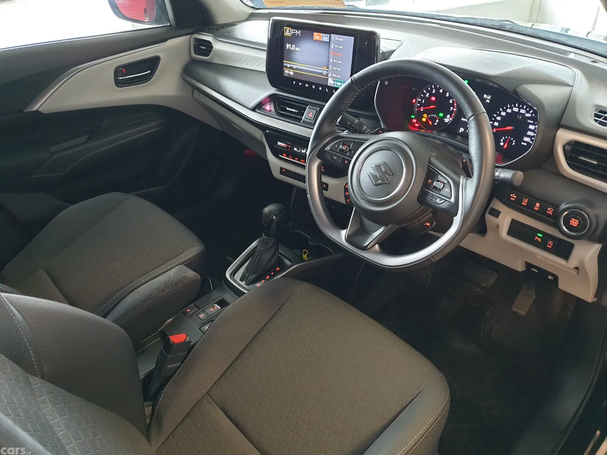 Suzuki Swift Hatchback, Petrol Hybrid, 2024, Black