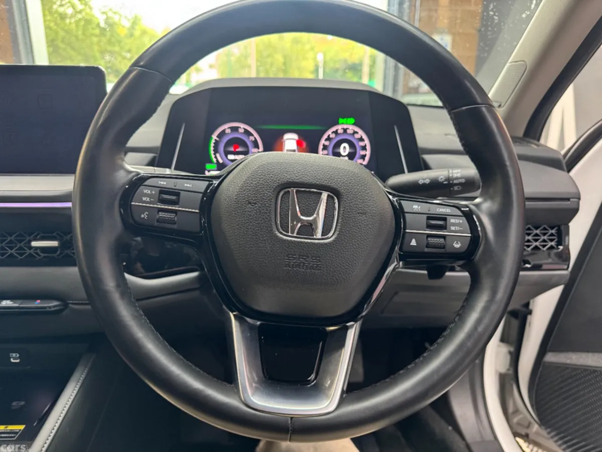 Honda Accord Saloon, Petrol Hybrid, 2024, White
