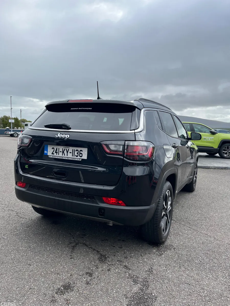 Jeep Compass SUV, Petrol Hybrid, 2024, Black