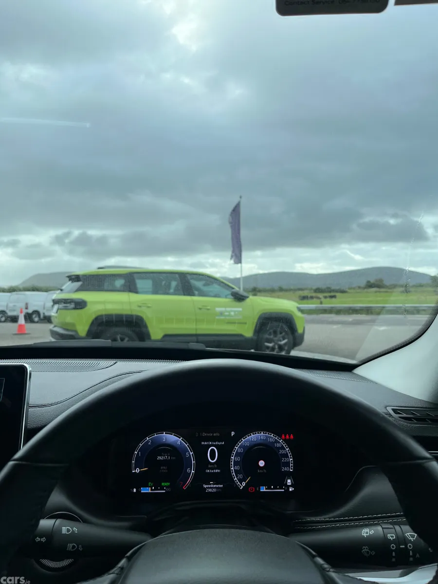 Jeep Compass SUV, Petrol Hybrid, 2024, Black