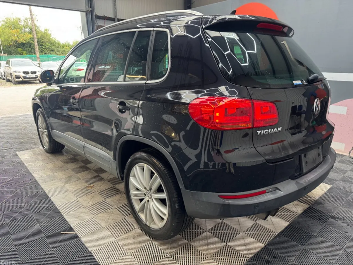 Volkswagen Tiguan SUV, Petrol, 2015, Black
