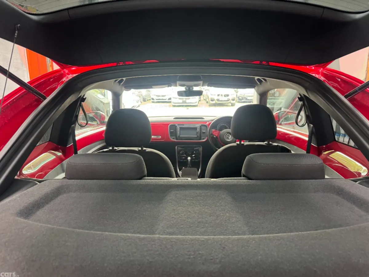 Volkswagen Beetle Hatchback, Petrol, 2017, Red