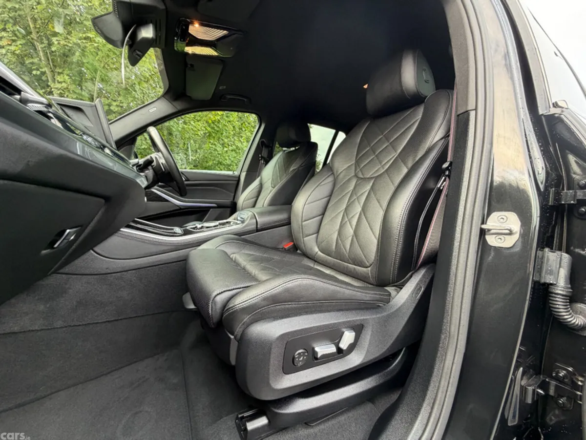 BMW X5 Estate, Petrol Plug-in Hybrid, 2026, Black