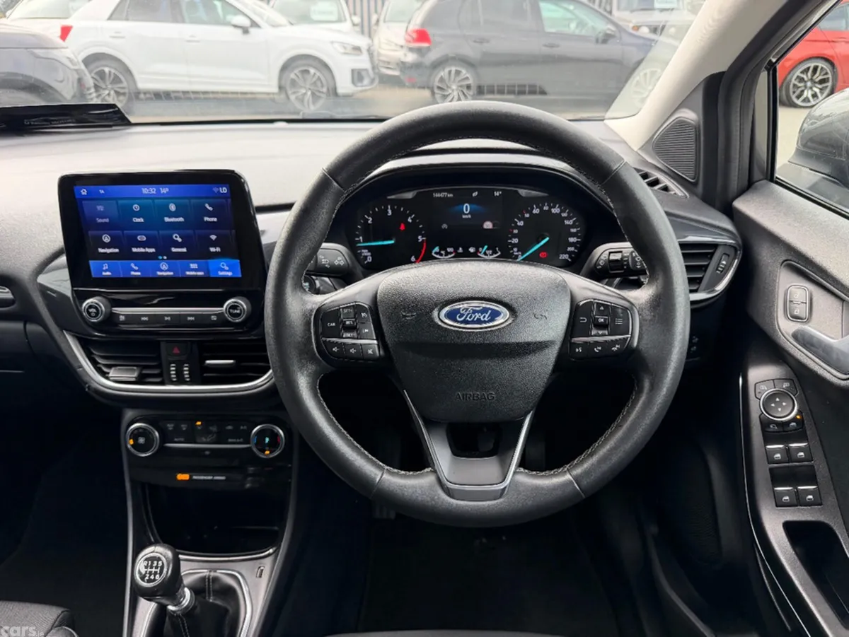 Ford Puma MPV, Diesel, 2021, Grey